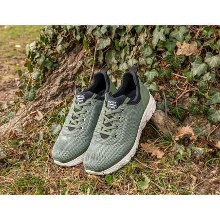 Sneaker WING nature is...