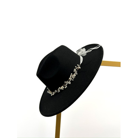 Chapeau feutre orné de perles