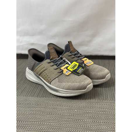 210811 taupe