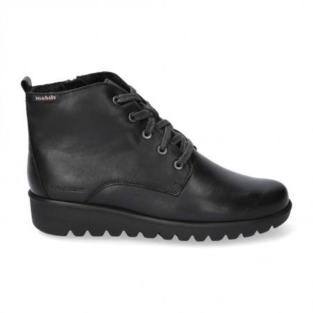 Bottines à lacets noires...